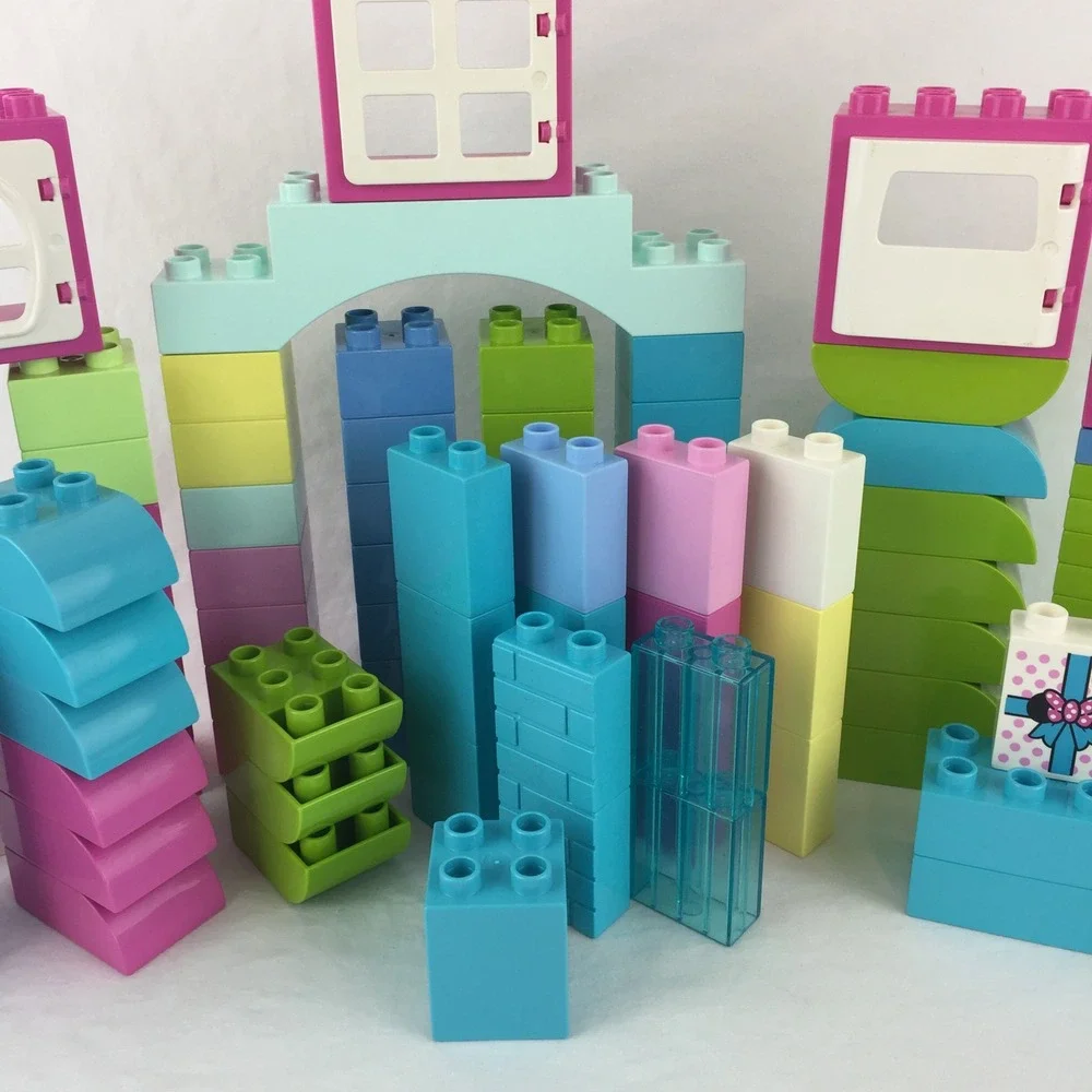 LEGO Duplo Pastel Mixed Lot 122 Pcs Disney Minnie Mouse Car Door Window Cupcake